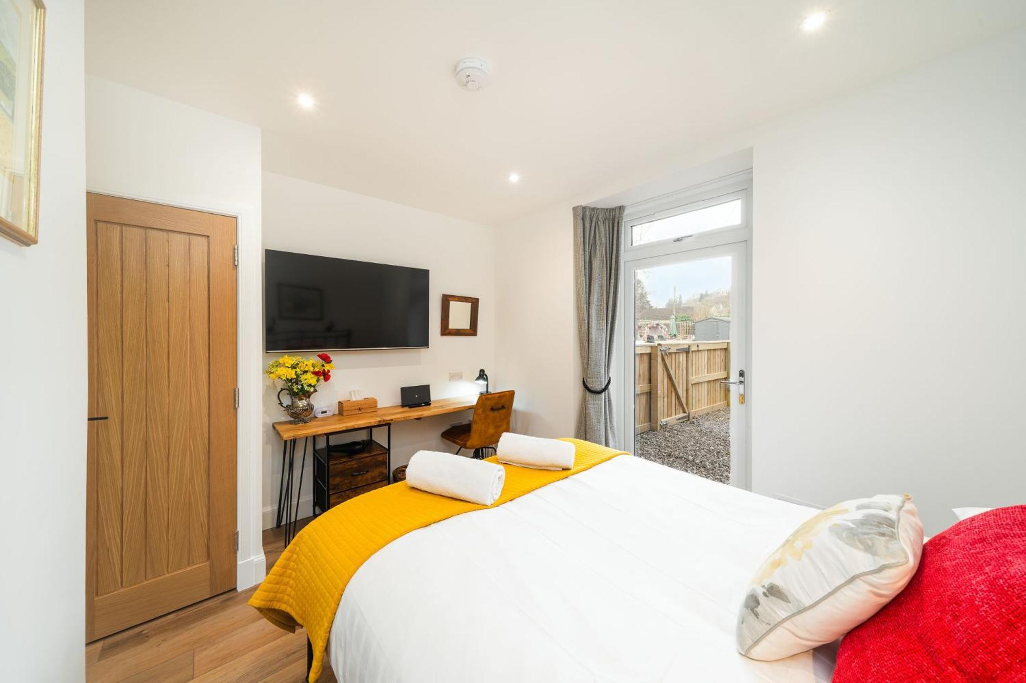Grange8 Luxury Snug & Courtyard In Blairgowrie Apartment Blairgowrie and Rattray Exterior photo